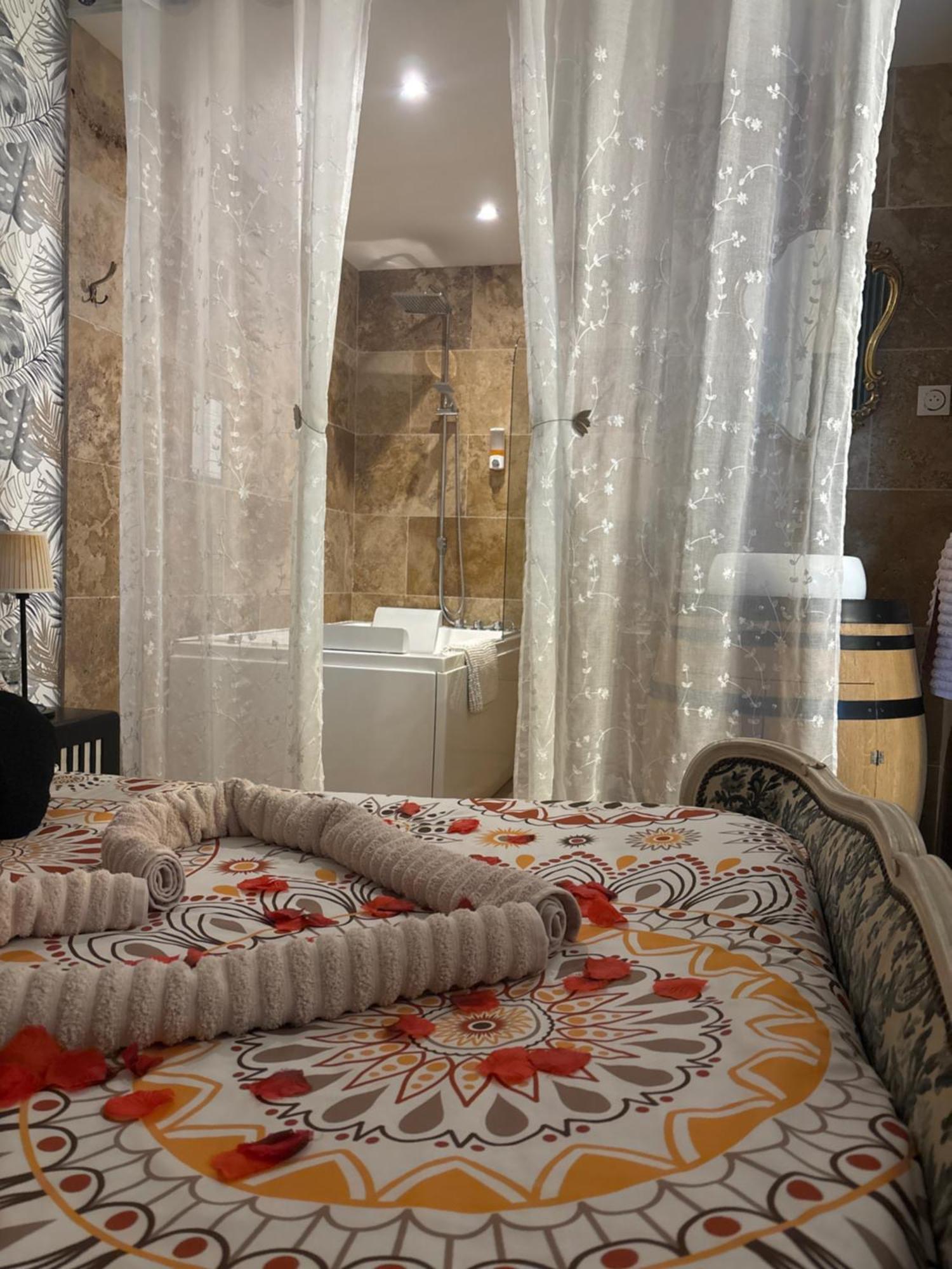 Romantisme Et Glamour Avec Spa ,Jardin Proche Zenith Dijon Buitenkant foto